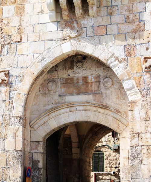 Lion's Gate entrance